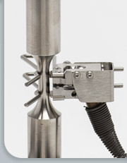 compact high temperature extensometer Model 7642