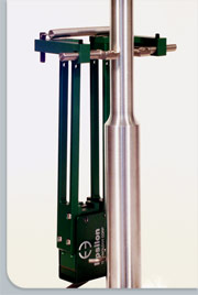 long measuring range transverse extensometer Model 3575